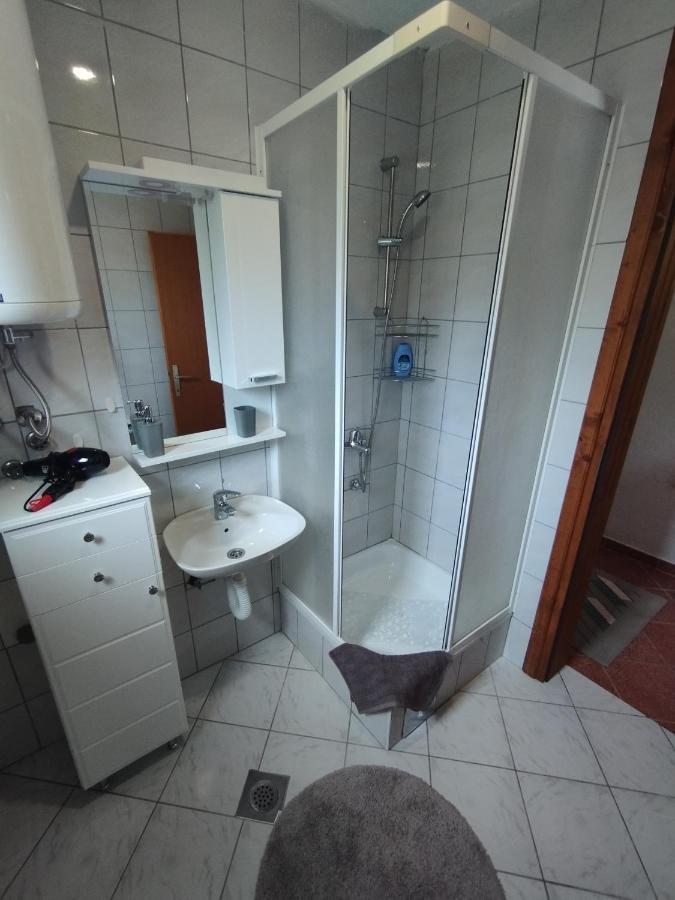 יאיצי Apartman Emanuel מראה חיצוני תמונה